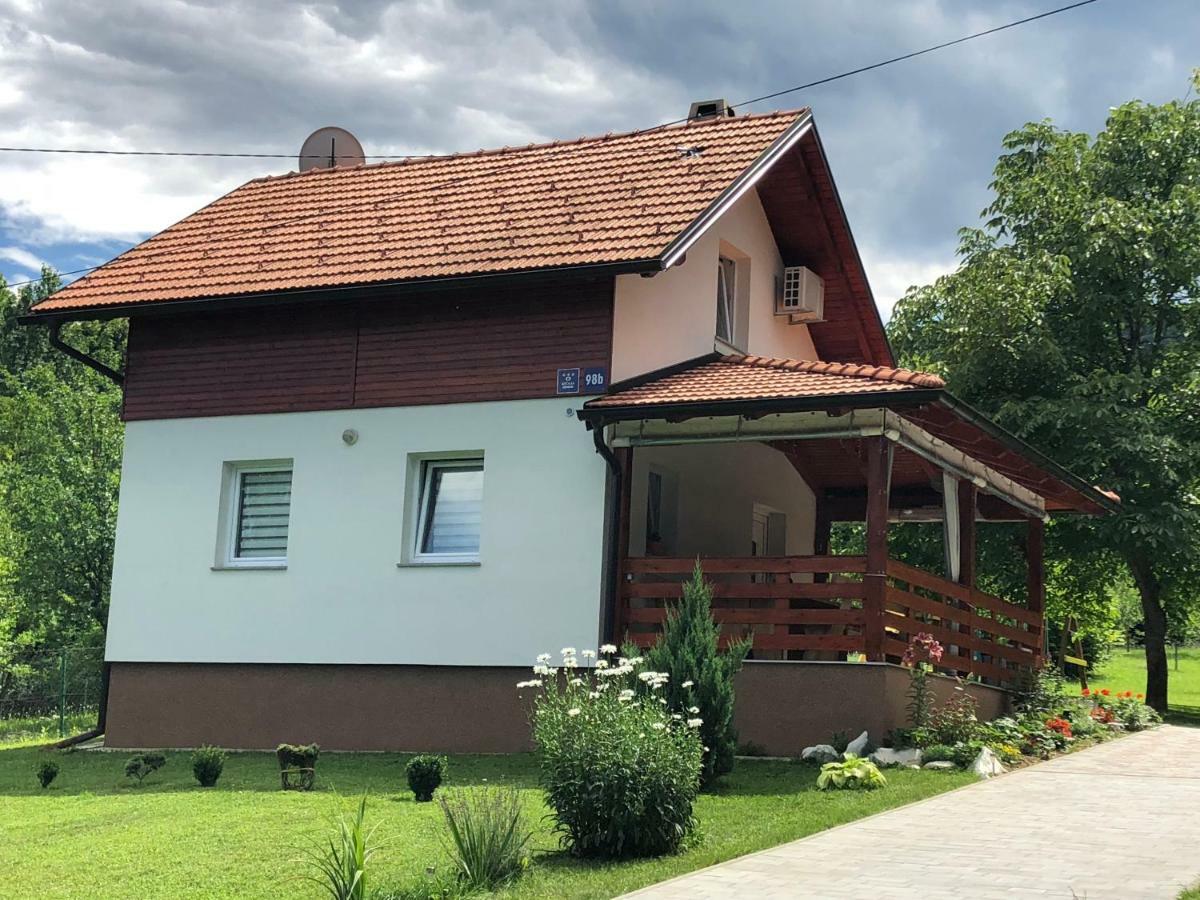D.I.M. Holiday House Selište Drežničko Kültér fotó