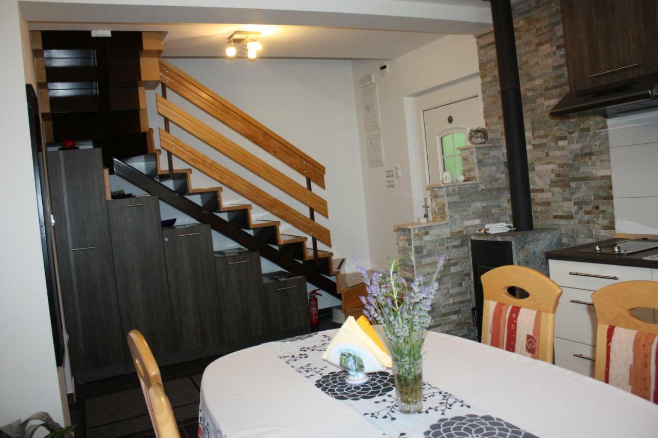 D.I.M. Holiday House Selište Drežničko Kültér fotó