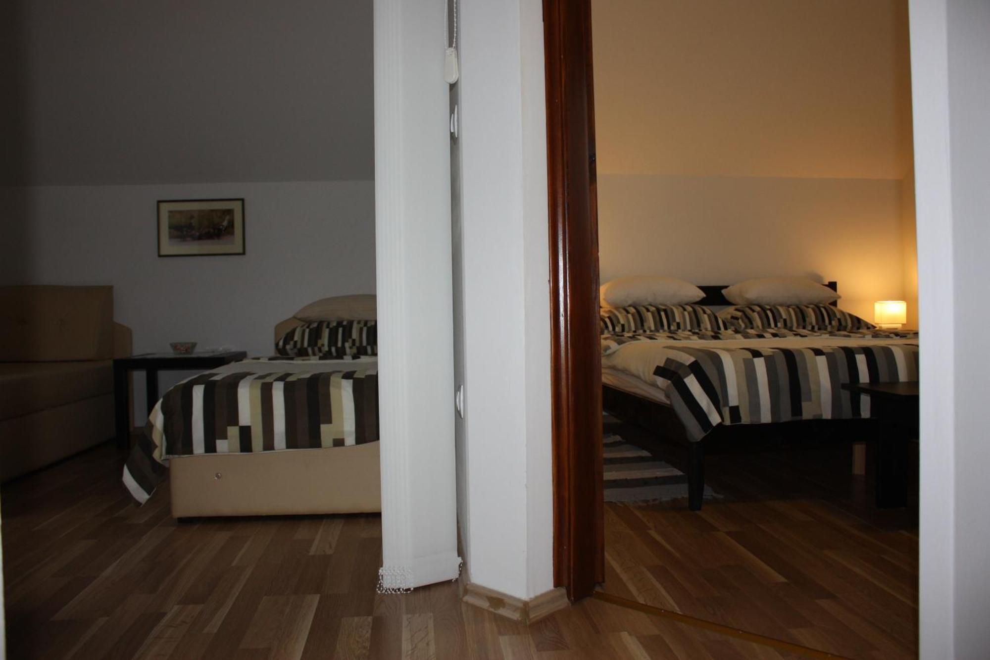 D.I.M. Holiday House Selište Drežničko Kültér fotó